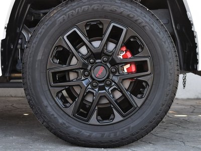 2022 Toyota TUNDRA thumbnail 37