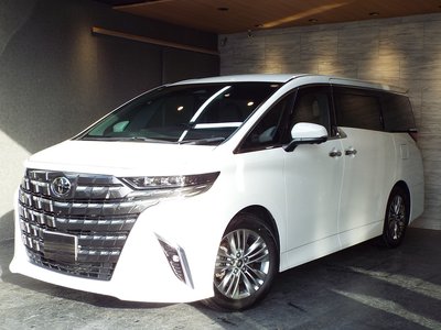 2024 Toyota ALPHARD — фото 1