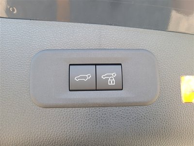 صورة 10 لـ 2026 Toyota CROWN ESTATE