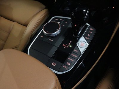 2024 BMW X4 — миниатюра 28