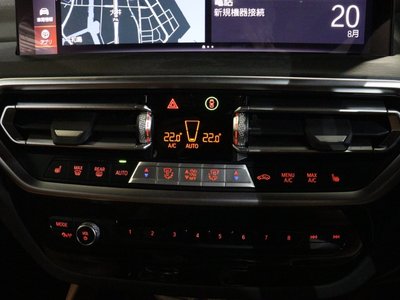 2024 BMW X4 — миниатюра 26