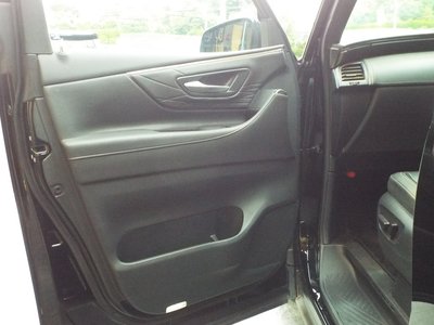 صورة 21 لـ 2025 Toyota VELLFIRE