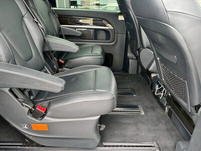 صورة 49 لـ 2016 Mercedes-BENZ V-CLASS
