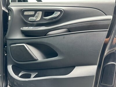 صورة 97 لـ 2016 Mercedes-BENZ V-CLASS