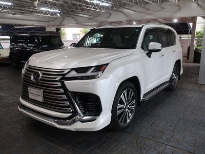 صورة 1 لـ 2025 Lexus LX