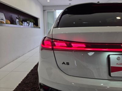 صورة 84 لـ 2025 AUDI A5 AVANT