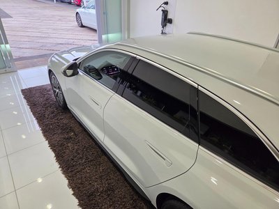 صورة 68 لـ 2025 AUDI A5 AVANT