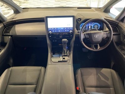 2025 Toyota ALPHARD 照片 3