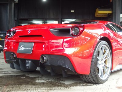 2016 Ferrari 488 GTB 照片 23