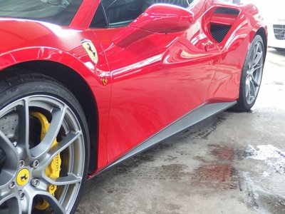 2016 Ferrari 488 GTB 照片 20