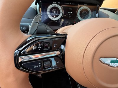 2024 Aston Martin DB12 VOLANTE 照片 18