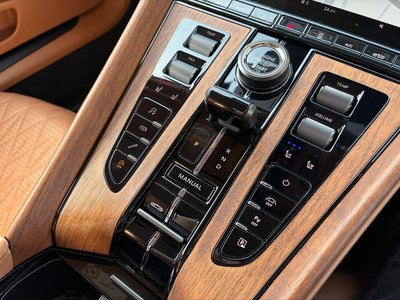 2024 Aston Martin DB12 VOLANTE 照片 25