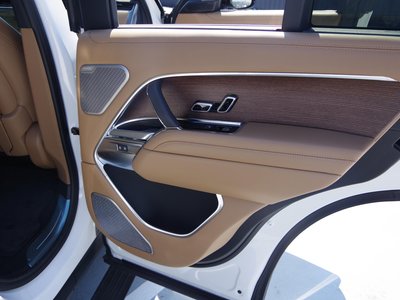 2026 LAND Rover RANGE ROVER thumbnail 32