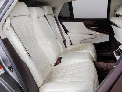 2018 Lexus LS — миниатюра 41