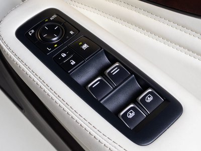 2018 Lexus LS — миниатюра 52