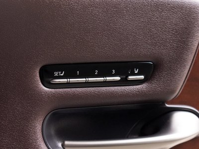 2018 Lexus LS — миниатюра 43