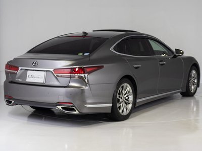 2018 Lexus LS — миниатюра 21