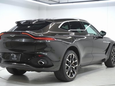 2023 Aston Martin DBX — фото 7