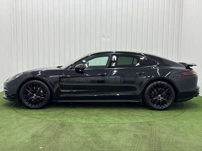 2019 Porsche PANAMERA thumbnail 17