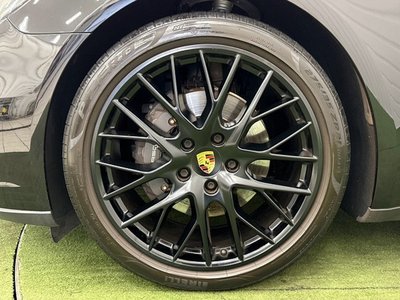 2019 Porsche PANAMERA thumbnail 21