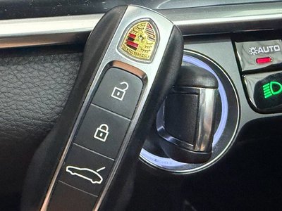 2019 Porsche PANAMERA thumbnail 77
