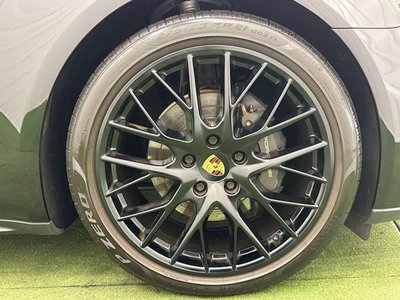 2019 Porsche PANAMERA thumbnail 24