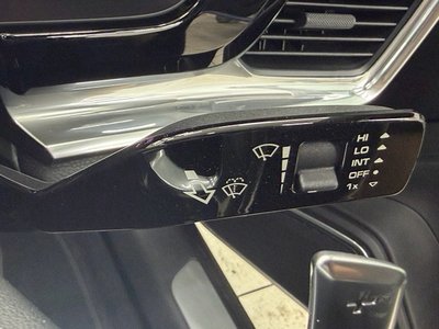 2019 Porsche PANAMERA thumbnail 50