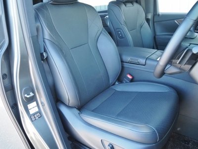 2025 Toyota VELLFIRE — фото 22