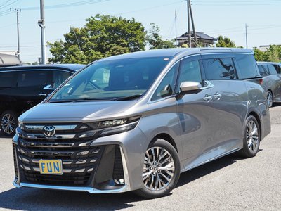2025 Toyota VELLFIRE — фото 4