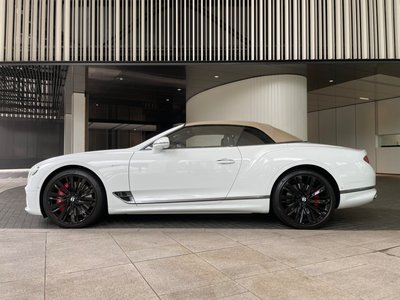 صورة 3 لـ 2024 Bentley CONTINENTAL
