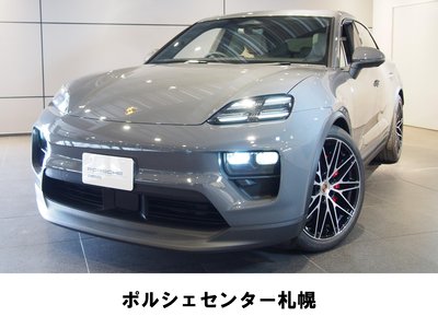 2025 Porsche MACAN photo 1