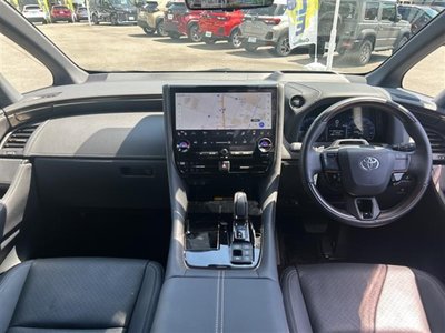صورة 48 لـ 2023 Toyota VELLFIRE