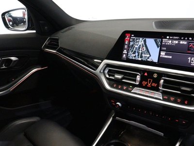 2022 BMW M3 SEDAN thumbnail 31