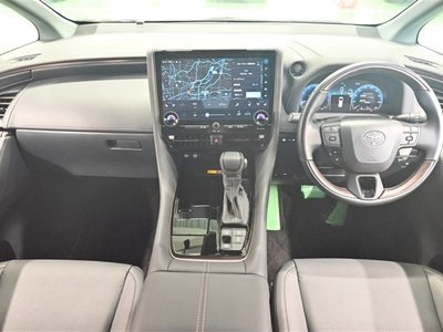 2024 Toyota ALPHARD — фото 6