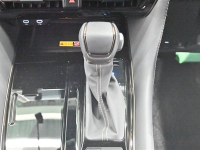 2024 Toyota ALPHARD — фото 7