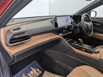 صورة 39 لـ 2024 Toyota CROWN SPORT