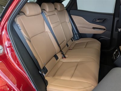 صورة 13 لـ 2024 Toyota CROWN SPORT