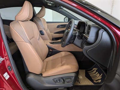 صورة 12 لـ 2024 Toyota CROWN SPORT