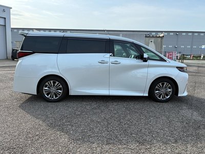 صورة 7 لـ 2023 Toyota ALPHARD