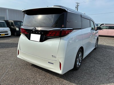 صورة 9 لـ 2023 Toyota ALPHARD