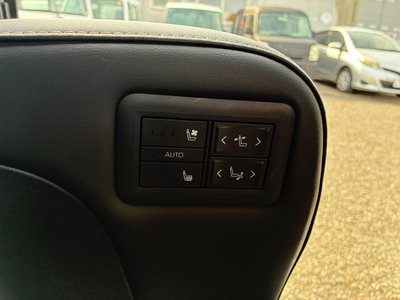 صورة 50 لـ 2023 Toyota ALPHARD