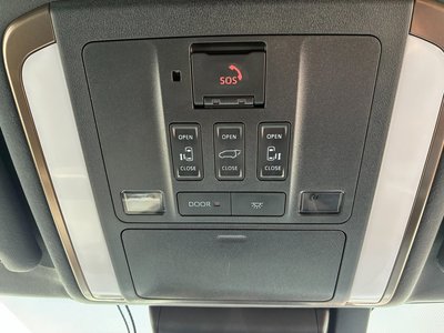 صورة 20 لـ 2023 Toyota ALPHARD