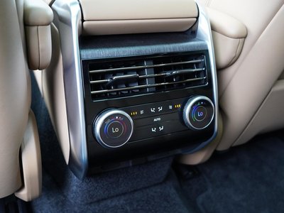 2024 LAND Rover RANGE ROVER thumbnail 32
