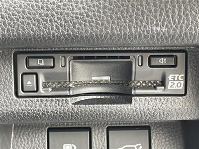 صورة 13 لـ 2026 Toyota CROWN ESTATE