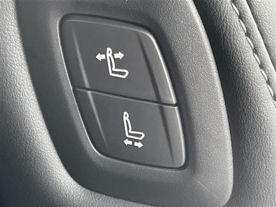 صورة 34 لـ 2026 Toyota CROWN ESTATE