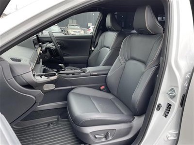 صورة 37 لـ 2026 Toyota CROWN ESTATE