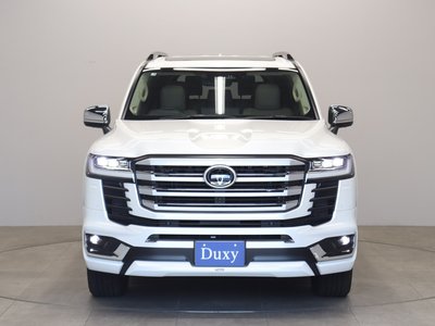 2025 Toyota LAND CRUISER 300 thumbnail 10