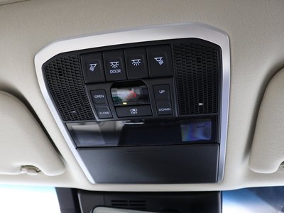 2025 Toyota LAND CRUISER 300 thumbnail 51