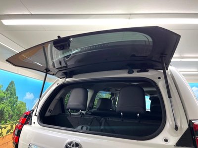 2023 Toyota LAND CRUISER PRADO thumbnail 27