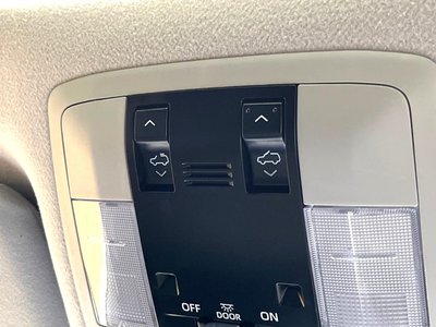2023 Toyota LAND CRUISER PRADO thumbnail 60